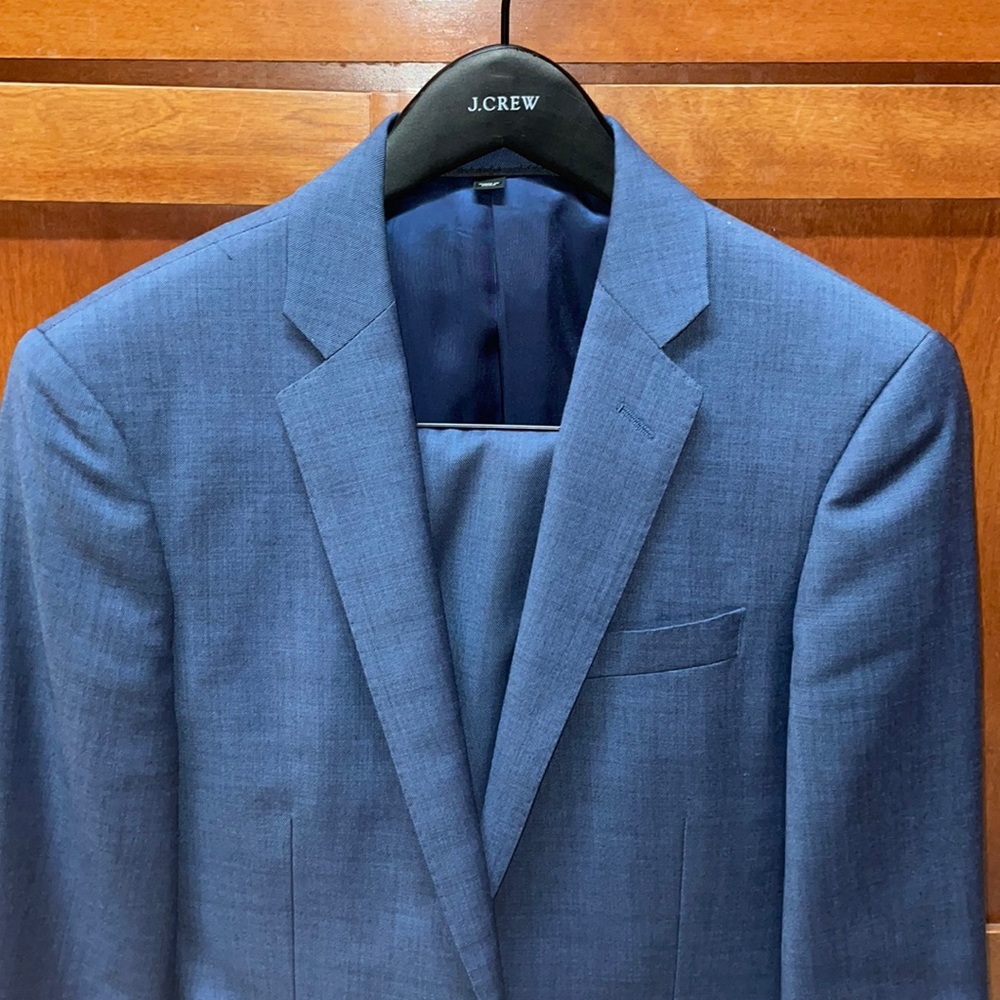 Jcrew ludlow suit. Harbor Blue. 36s. Pants 31x30.